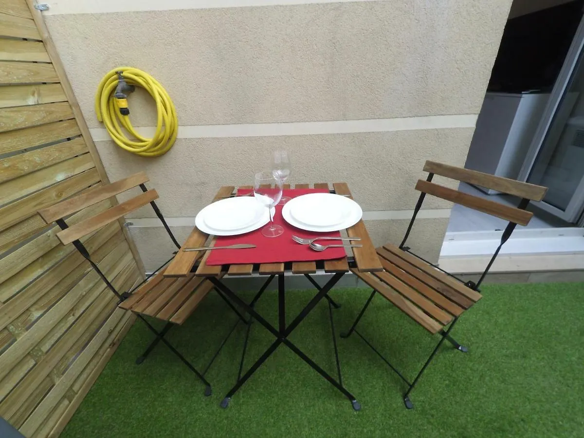Espace Valrose Nice Apartment